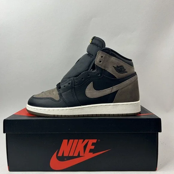 Nike Shoes Air Jordan 1 Retro OG High GS “Palomino" 2024 - Picture 6 of 8